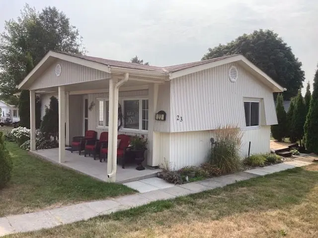 23 Mimosa CRES, Innisfil, ON L9S 1P9