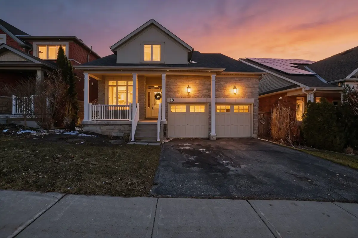 18 West Park AVE, Bradford West Gwillimbury, ON L3Z 0A8
