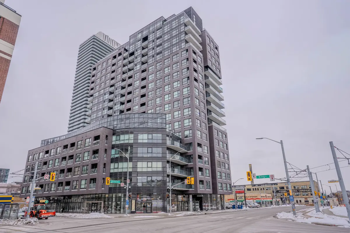 1 Victoria ST #806, Kitchener, ON N2G 1G1