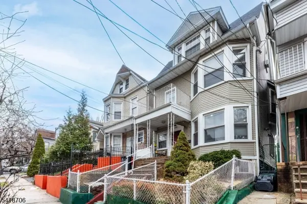 102 Treacy Ave, Newark City, NJ 07108