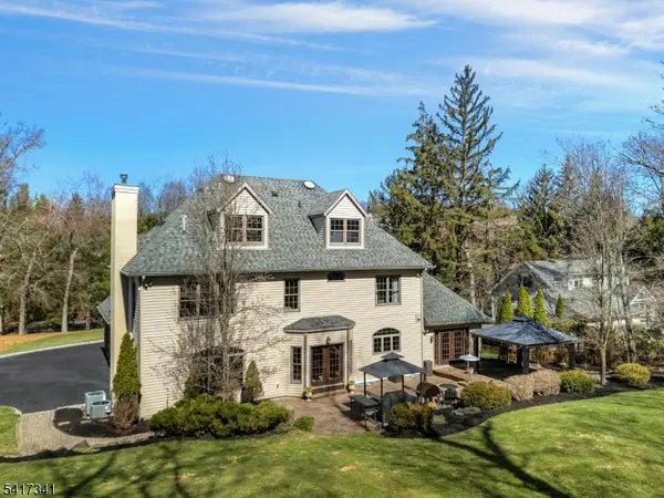 916 VALLEY ROAD, Watchung Boro, NJ 07069