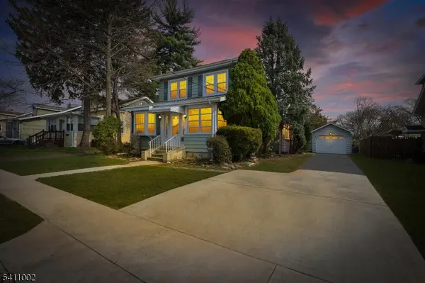 2123 Evans St, Rahway City, NJ 07065