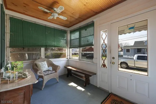 2123 Evans St, Rahway City, NJ 07065