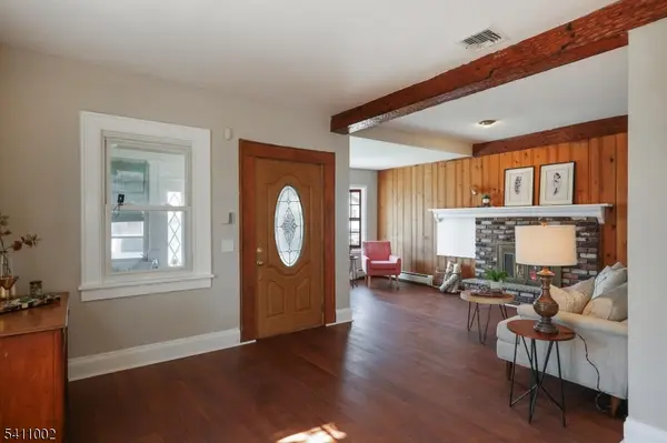 2123 Evans St, Rahway City, NJ 07065