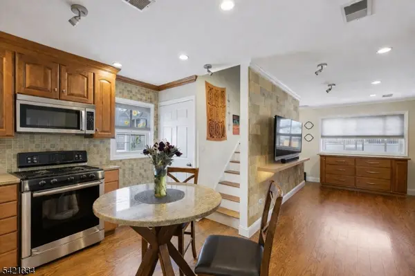 464 Meade St, City Of Orange Twp., NJ 07050