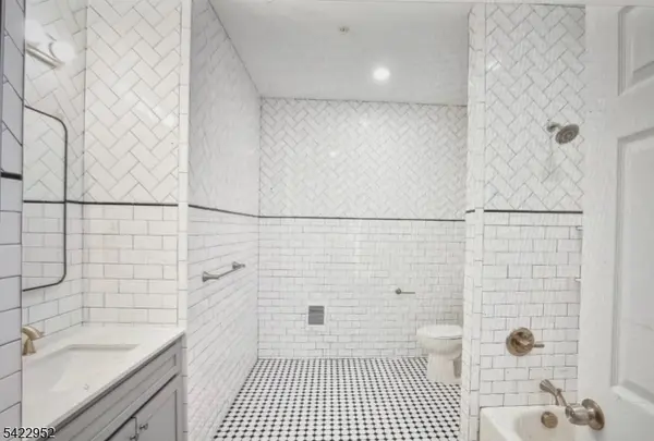 100 North Ave, Plainfield City, NJ 07060