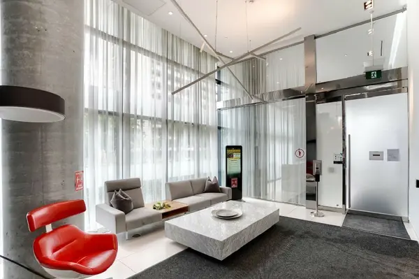 185 Roehampton AVE #312, Toronto C10, ON M4P 0C6