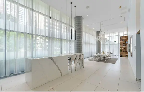 185 Roehampton AVE #312, Toronto C10, ON M4P 0C6