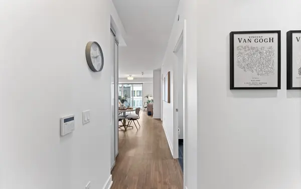 80 Vanauley ST #213, Toronto C01, ON M5T 0C9