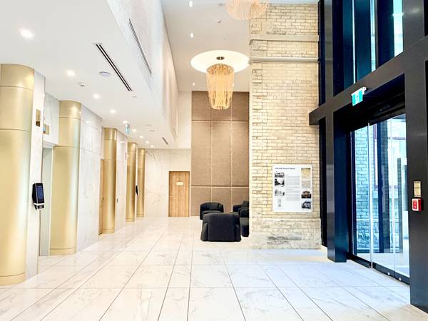 634 Church ST #2308, Toronto C08, ON M4Y 0G9