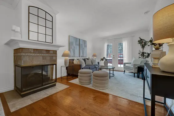 1663 Nash RD #D10, Clarington, ON L1E 1S8