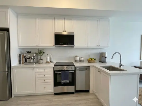 51 Clarington BLVD #808, Clarington, ON L1C 7J8