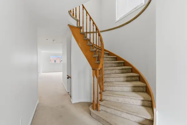 13 Brocklesby CRES, Ajax, ON L1T 2J1