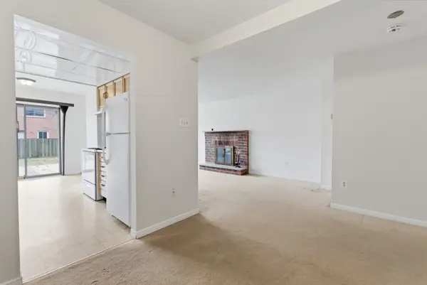 13 Brocklesby CRES, Ajax, ON L1T 2J1