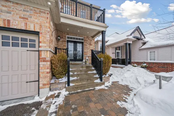 58 Bons AVE, Clarington, ON L1C 0B5