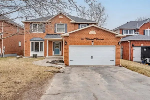 40 Chartwell CRES, Georgina, ON L4P 3N8