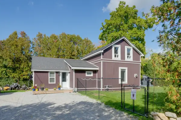 65 Bolster LN, Georgina, ON L0E 1N0