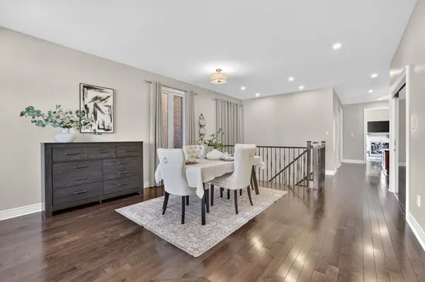 18 West Park AVE, Bradford West Gwillimbury, ON L3Z 0A8