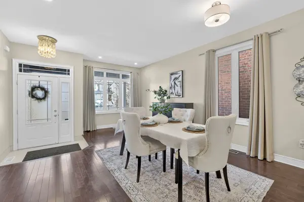 18 West Park AVE, Bradford West Gwillimbury, ON L3Z 0A8