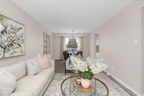 25 Garden DR, Barrie, ON L4N 5T8