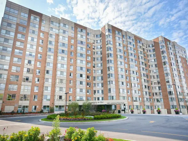 1485 Lakeshore RD E #416, Mississauga, ON L5E 3G2