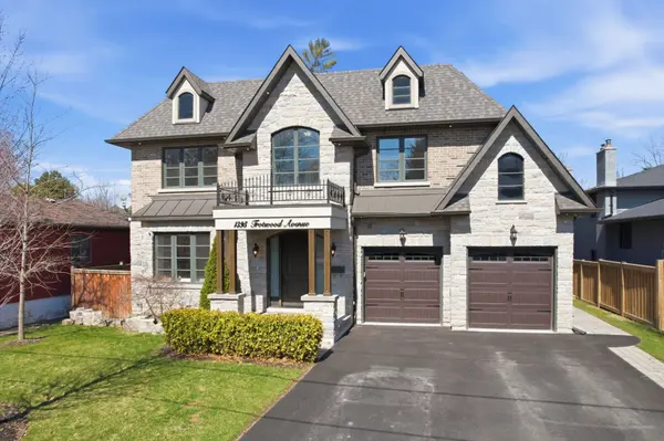 1395 Trotwood AVE, Mississauga, ON L5G 3Z7