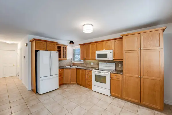 5 St Peter ST, St. Catharines, ON L2T 1N7