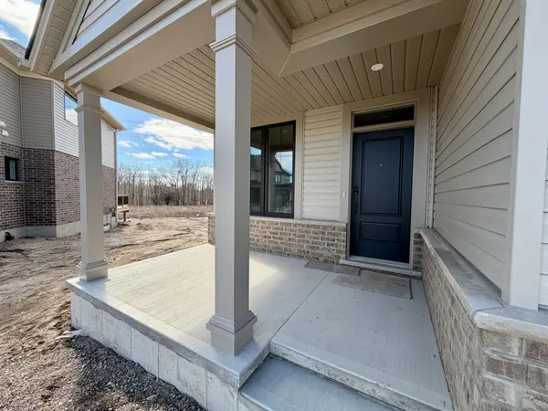 7 Horizon CT, Central Elgin, ON N5P 0E5