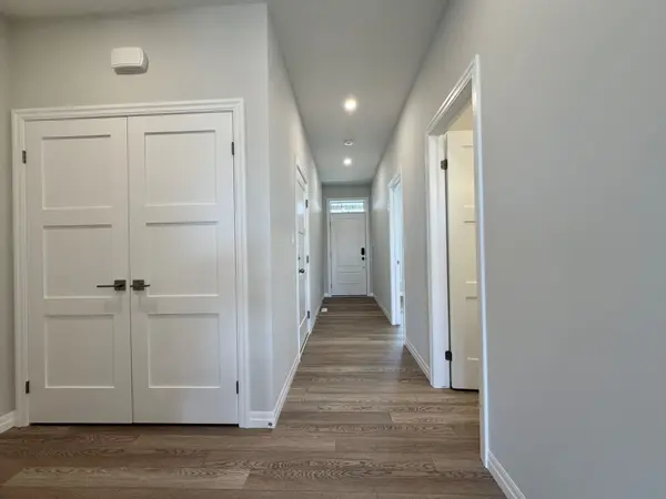 7 Horizon CT, Central Elgin, ON N5P 0E5