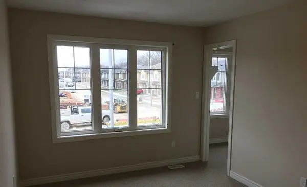 36 Damude AVE, Thorold, ON L2V 0G6