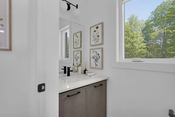 101 Meadowlily RD S #58, London South, ON N6M 1C3