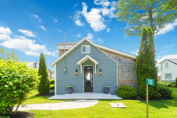 9 Shoreline TRL, Haldimand, ON N1A 2W8