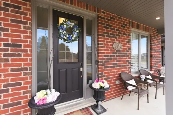 245 Strachan ST, Port Hope, ON L1A 0E7