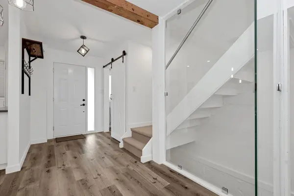 23 Pixley Private, Alta Vista And Area, ON K1G 4C3