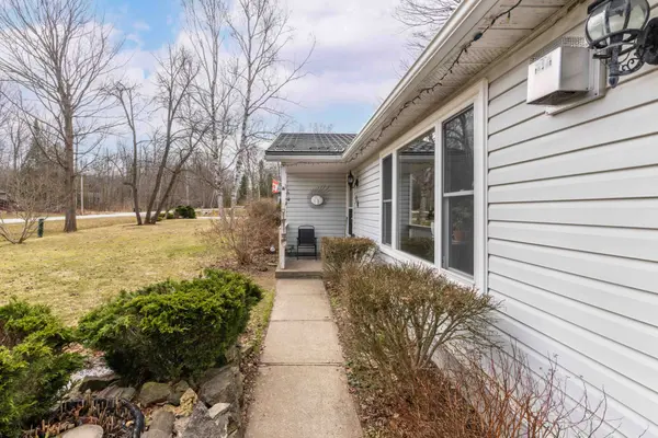 14 Mapleport CRES S, South Bruce Peninsula, ON N0H 2G0