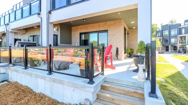 100 Marina Village DR, Georgian Bay, ON L0K 1S0