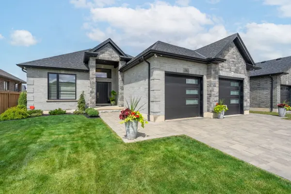 16 Foxborough PL, Thames Centre, ON N0M 2P0