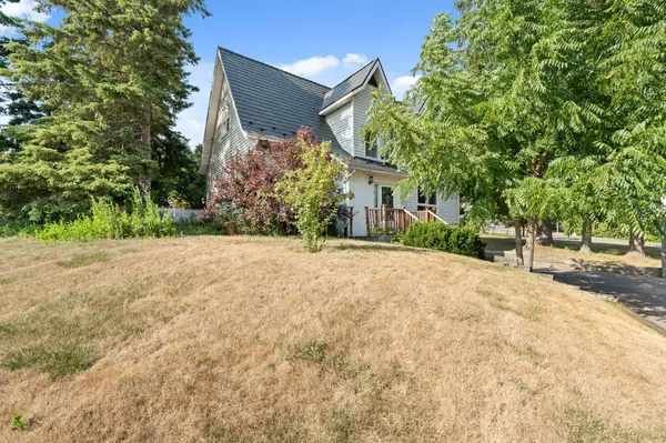 1 SLASH RD, Greater Napanee, ON K7R 2Z6