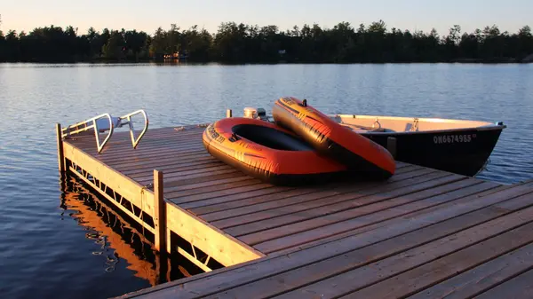 3174 + 3170 Spring LN E, Selwyn, ON K0L 2H0