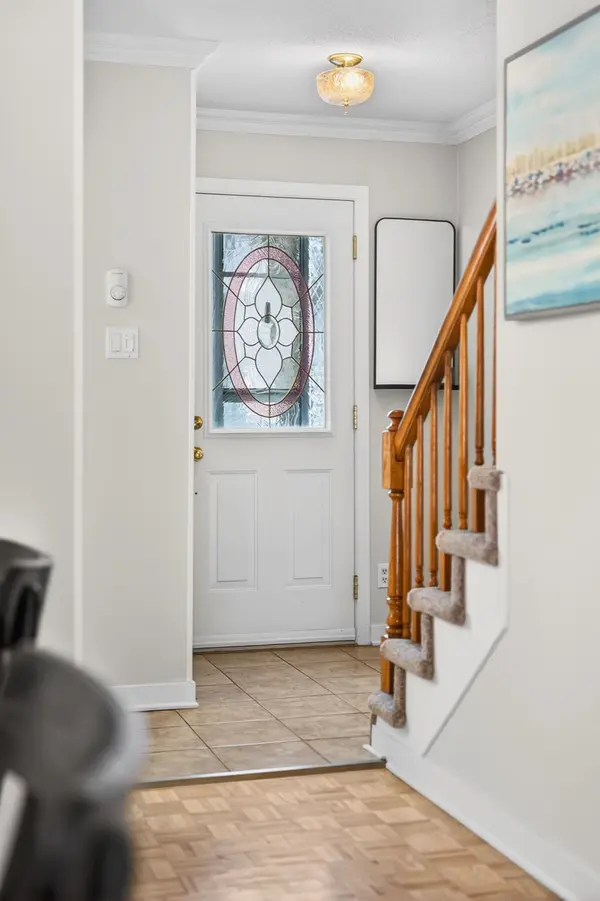 740 Morin ST #8, Overbrook - Castleheights And Area, ON K1K 3G9