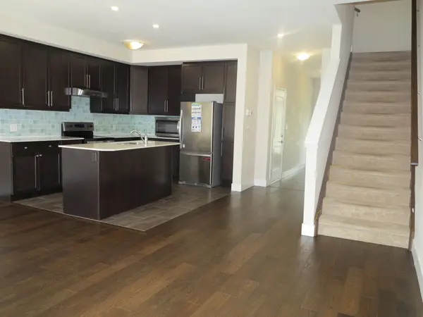 1960 Dalmagarry RD #37, London North, ON N6G 0T8