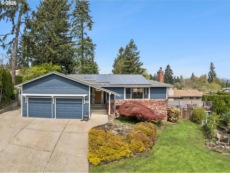 7135 MONTE VERDE DR, Gladstone, OR 97027