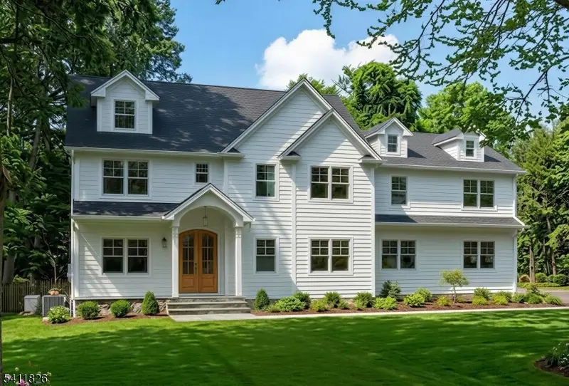 22 Floral St, Chatham Twp., NJ 07928