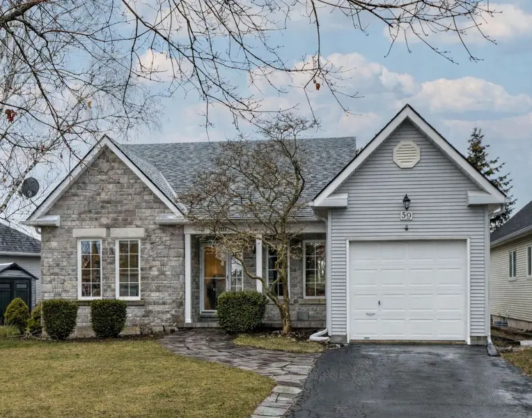 59 Abbey Dawn DR, Loyalist, ON K0H 1G0