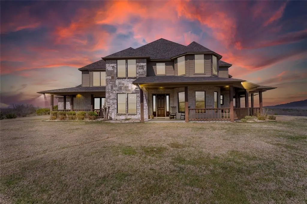 4520 S Nolan River Road, Cleburne, TX 76033