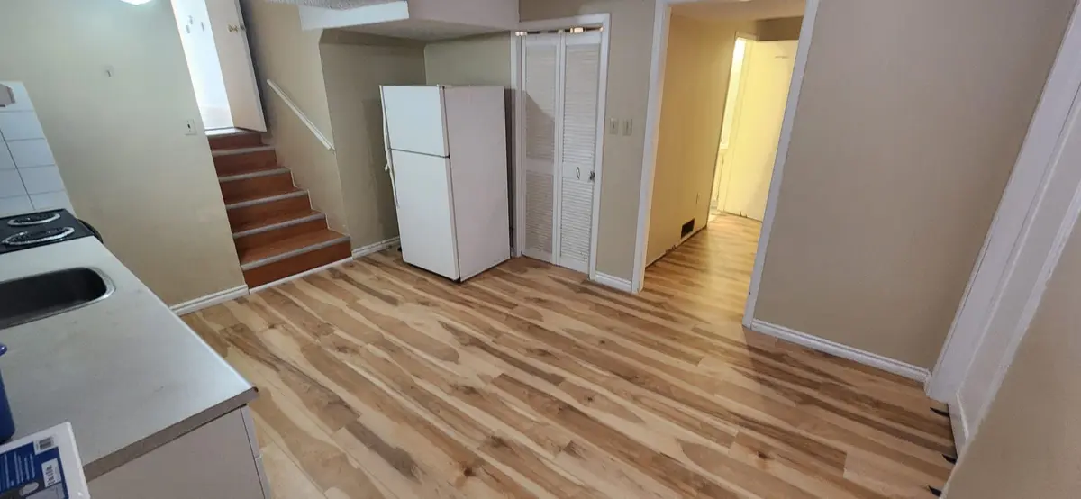 133 Shawnee CIR, Toronto C15, ON M2H 2Y3