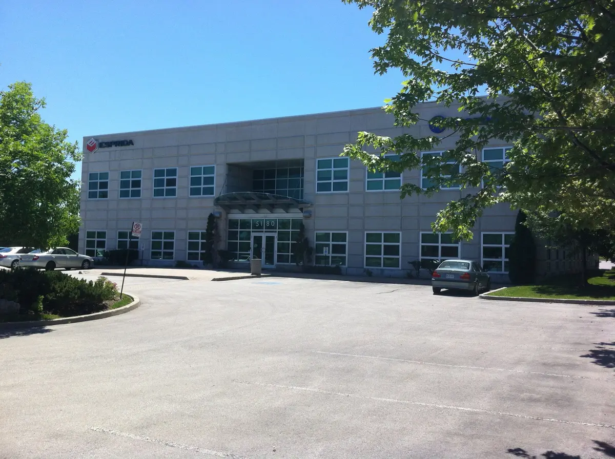 5180 Orbitor DR, Mississauga, ON L4W 5L9