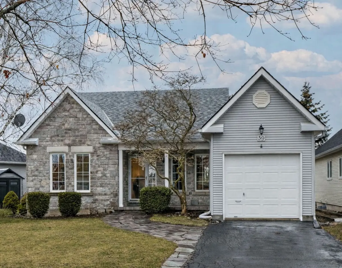 59 Abbey Dawn DR, Loyalist, ON K0H 1G0