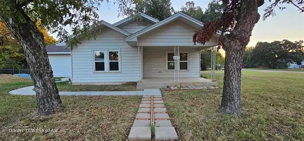 407 Pecan Street,  Clyde,  TX 79510