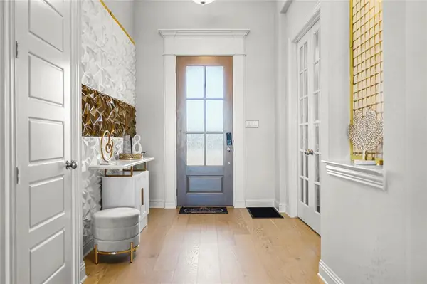 4033 Lagos Drive, Midlothian, TX 76065